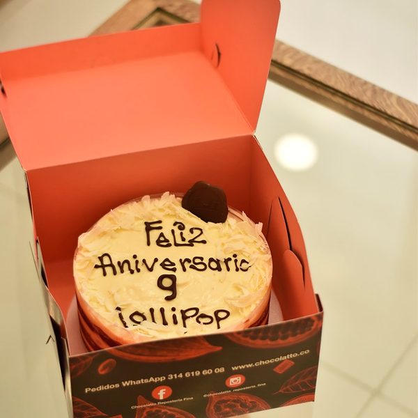 Torta del aniversario de Lollipop